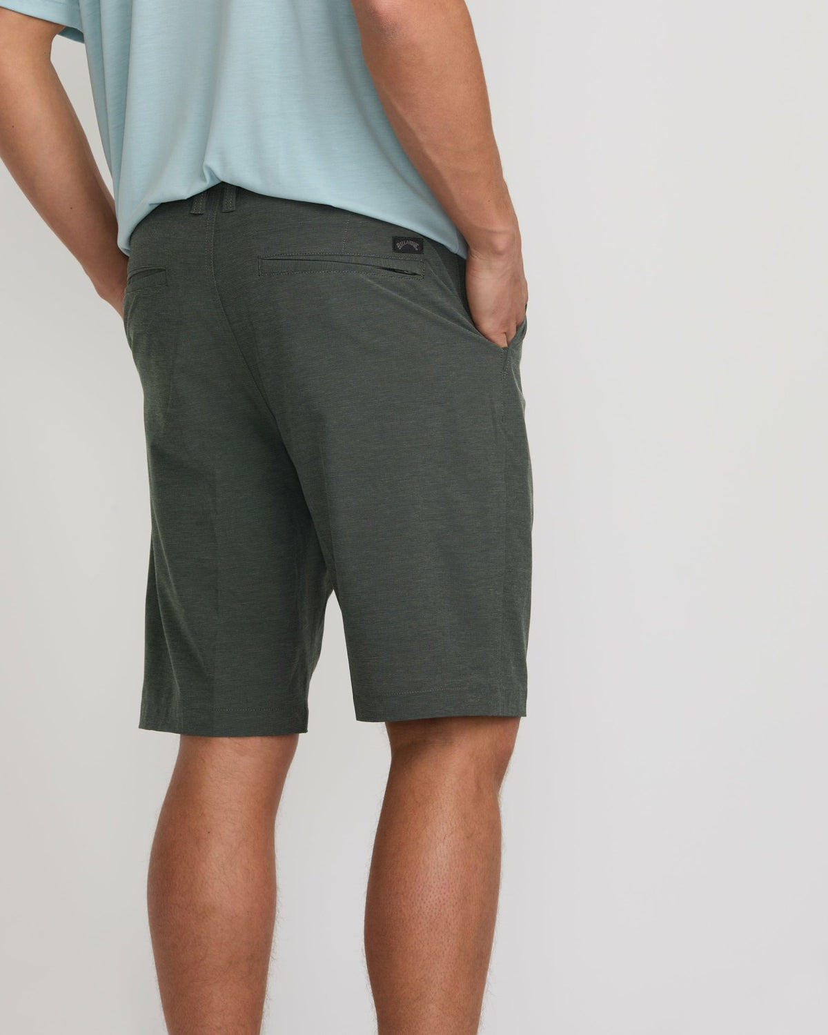 Crossfire Submersible 21" Hybrid Shorts - Asphalt | Billabong