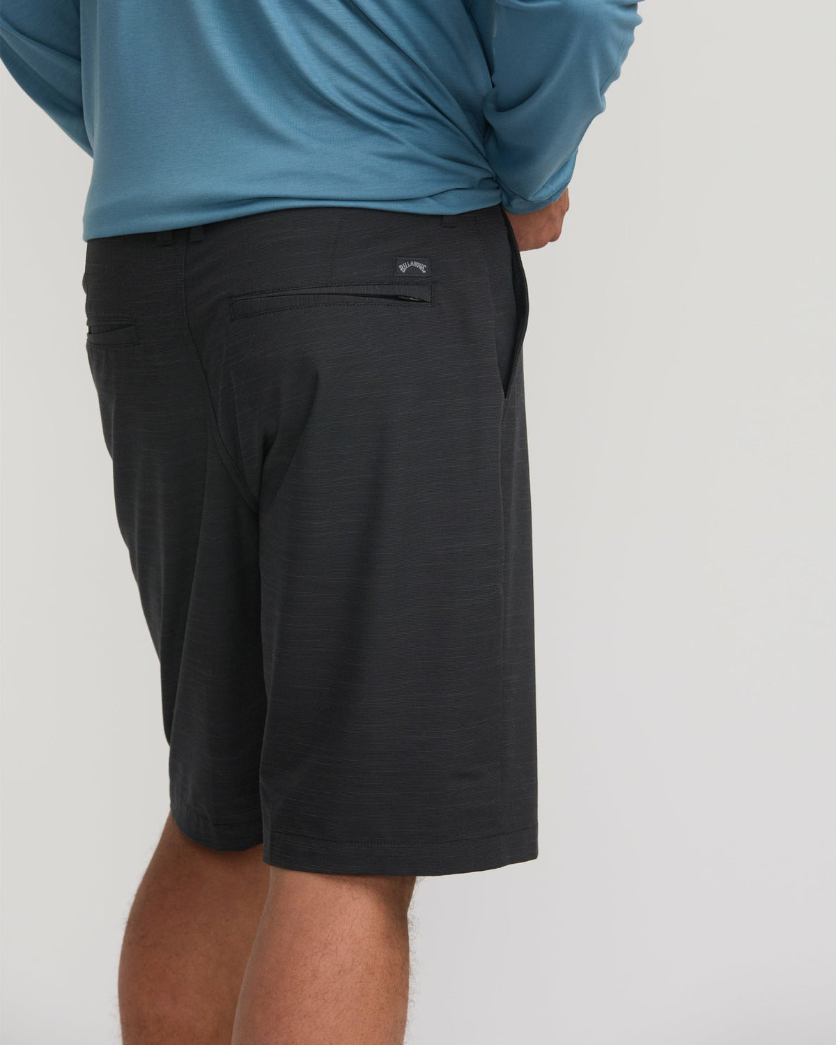 Crossfire Submersible 21" Hybrid Shorts - Black | Billabong