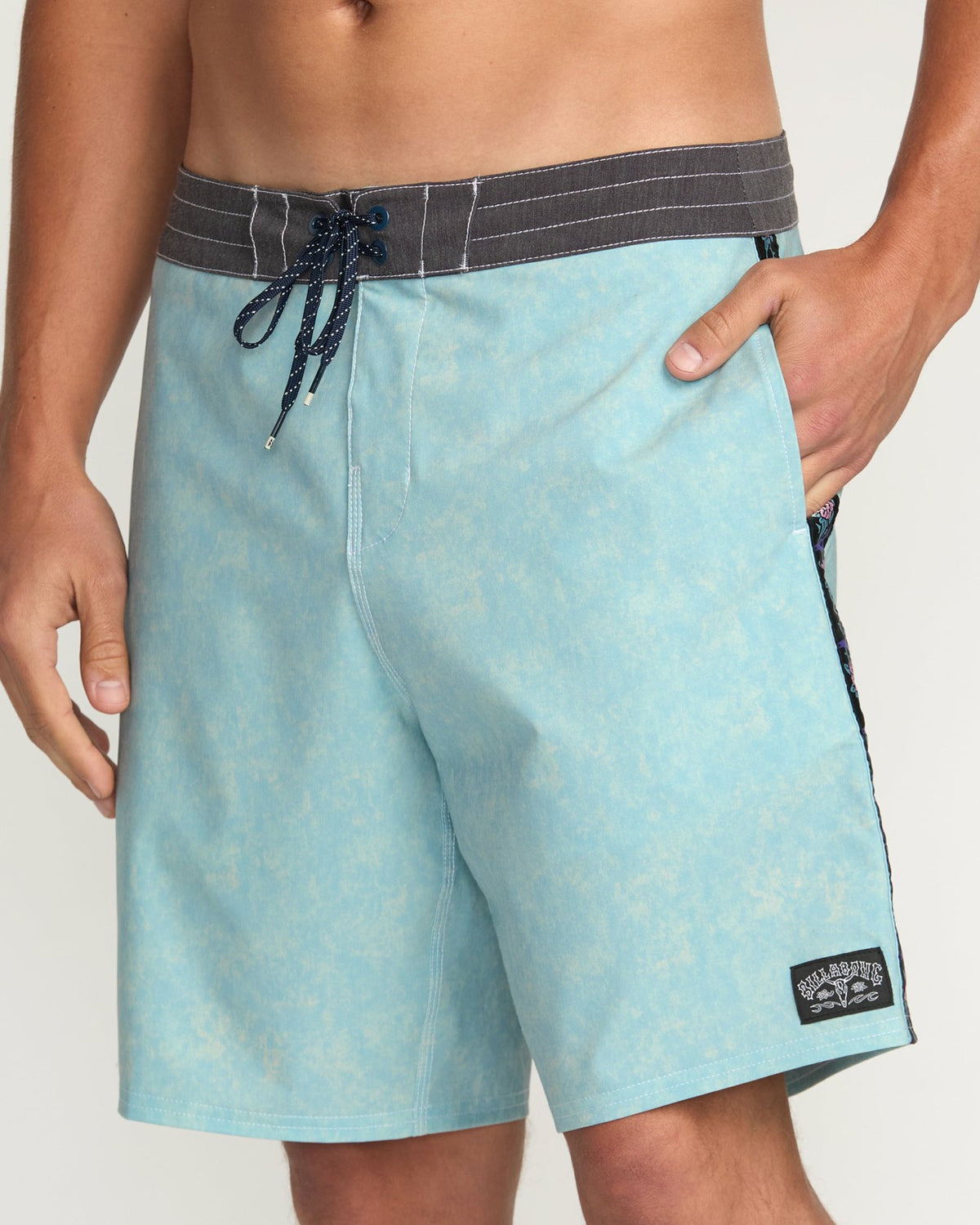 Occy Lo Tide Boardshorts - Cloud Blue | Billabong