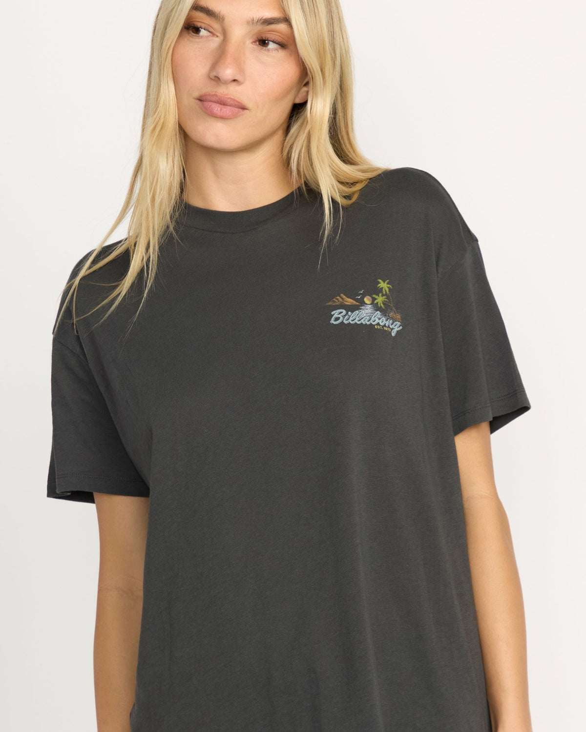 What A Vibe Tee - Off Black | Billabong