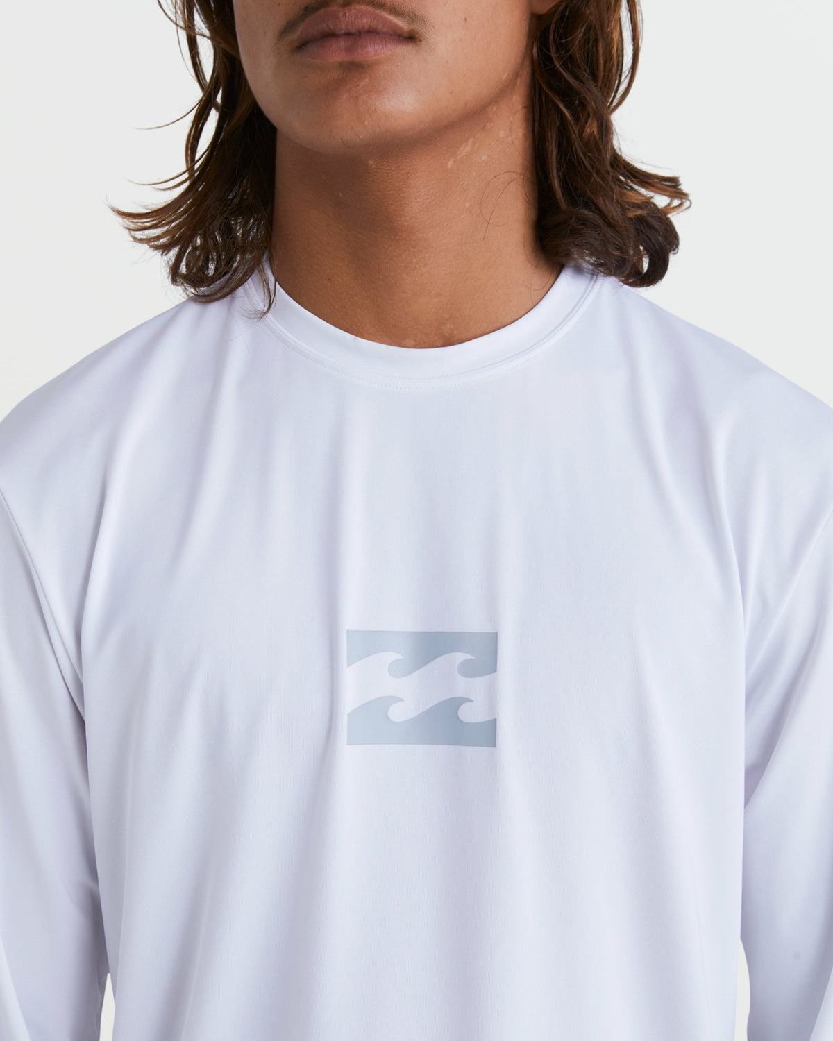 All Day Wave Loose Fit Long Sleeve Surf Tee - White | Billabong