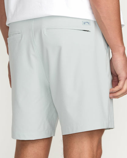 Crossfire Submersible 17" Hybrid Shorts - Ash Blue | Billabong