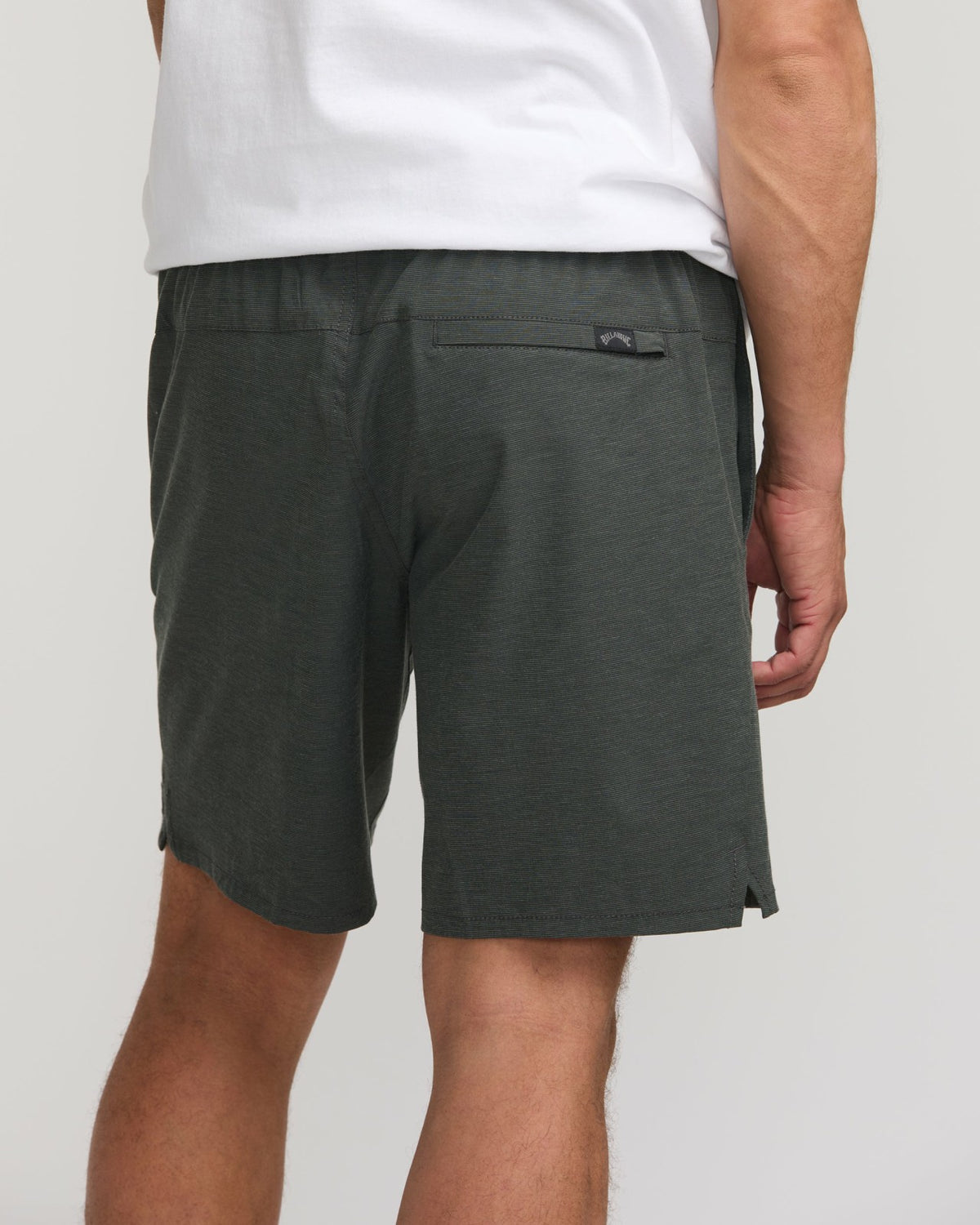 Crossfire Elastic Submersible 18" Hybrid Shorts - Asphalt | Billabong
