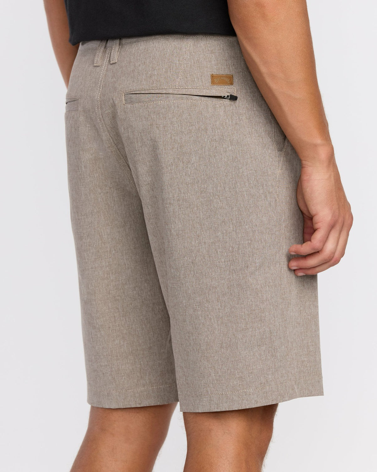 Crossfire Submersible 21" Hybrid Shorts - Tobacco | Billabong