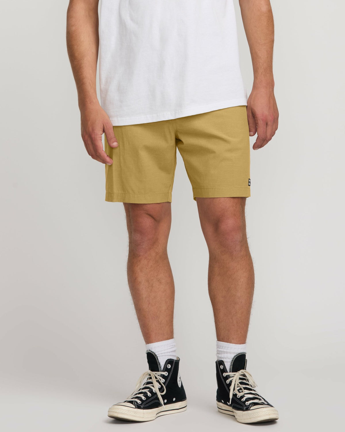 Crossfire Wave Wash Submersible 18" Hybrid Shorts - Khaki | Billabong