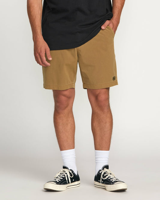 Crossfire Wave Wash Submersible 18" Hybrid Shorts - Tobacco | Billabong