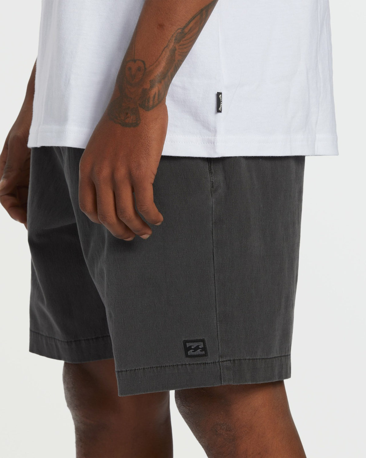 Crossfire Wave Wash Submersible 18" Hybrid Shorts - Washed Black | Billabong