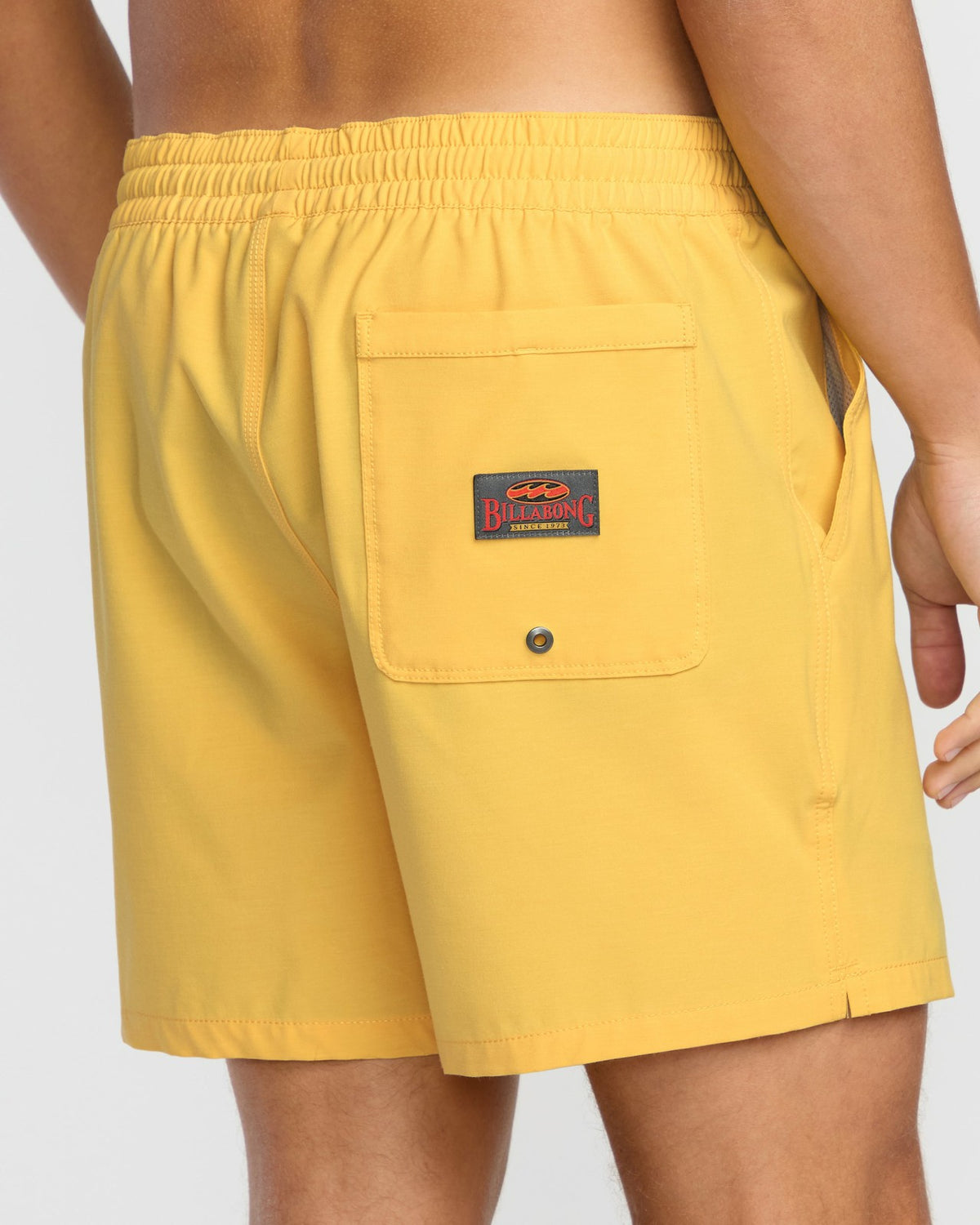 Every Other Day Laybacks 16" Trunks - Dust Yellow | Billabong