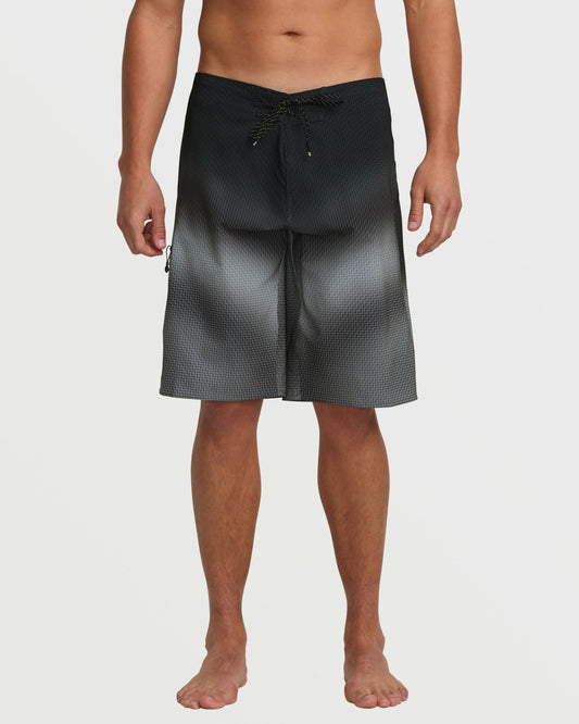 Fluid Pro Performance 21" Boardshorts - Black | Billabong