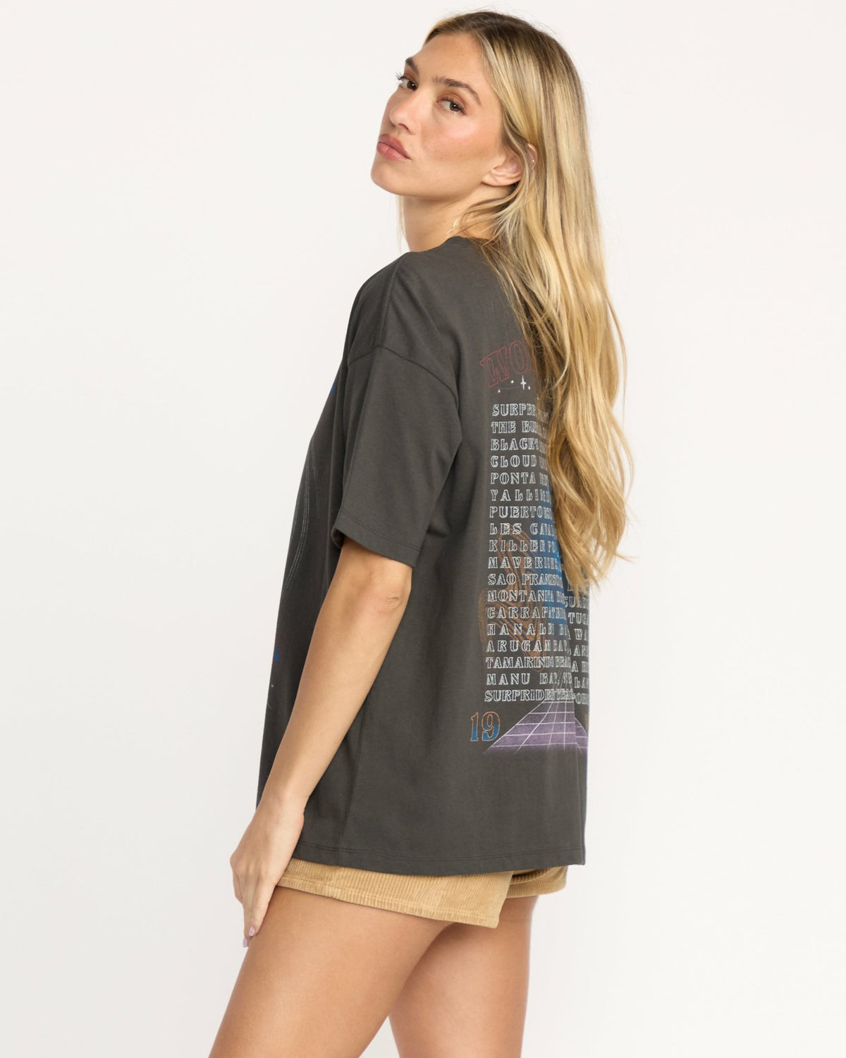 Focus Tour Tee - Off Black | Billabong