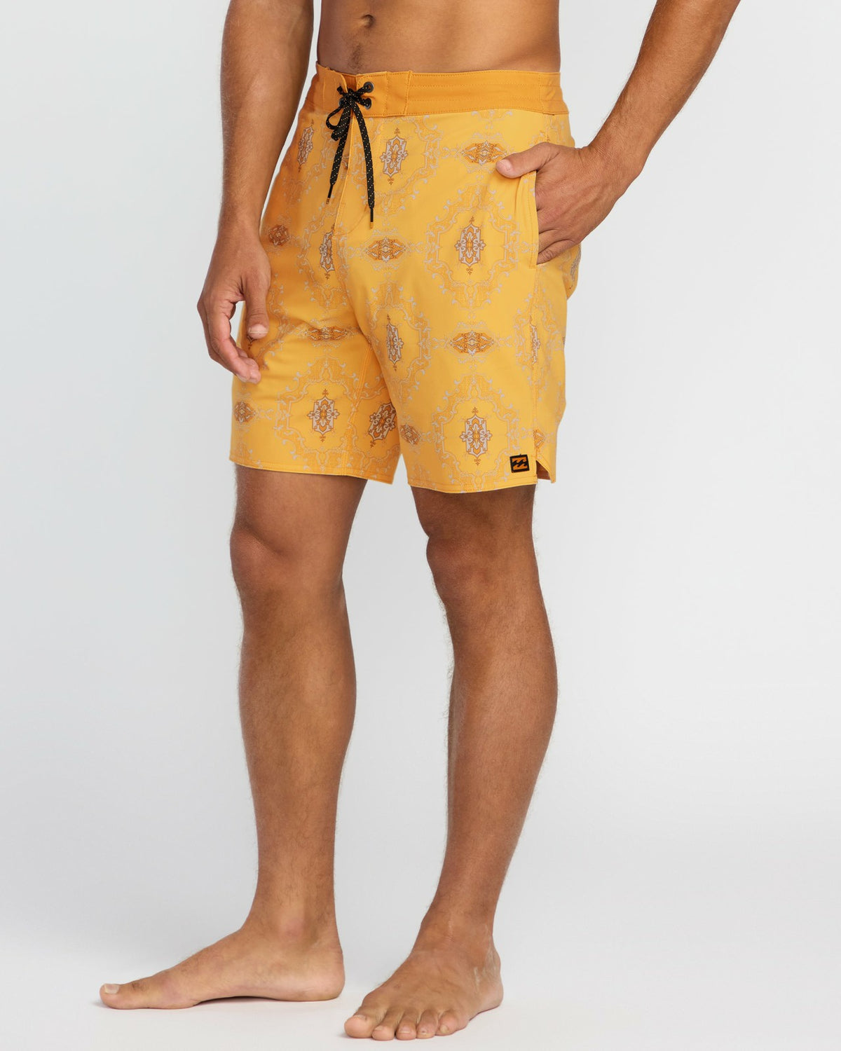 Good Times Lo Tide 18" Boardshorts - Dust Yellow | Billabong