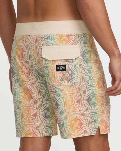 Good Times Pro Performance 18" Boardshorts - Desert Sand | Billabong