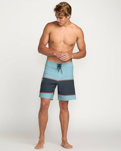 Lowers Airlite 18" Boardshorts - Cloud Blue | Billabong
