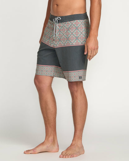 Lowers Lo Tide 19" Boardshorts - Mist Green | Billabong