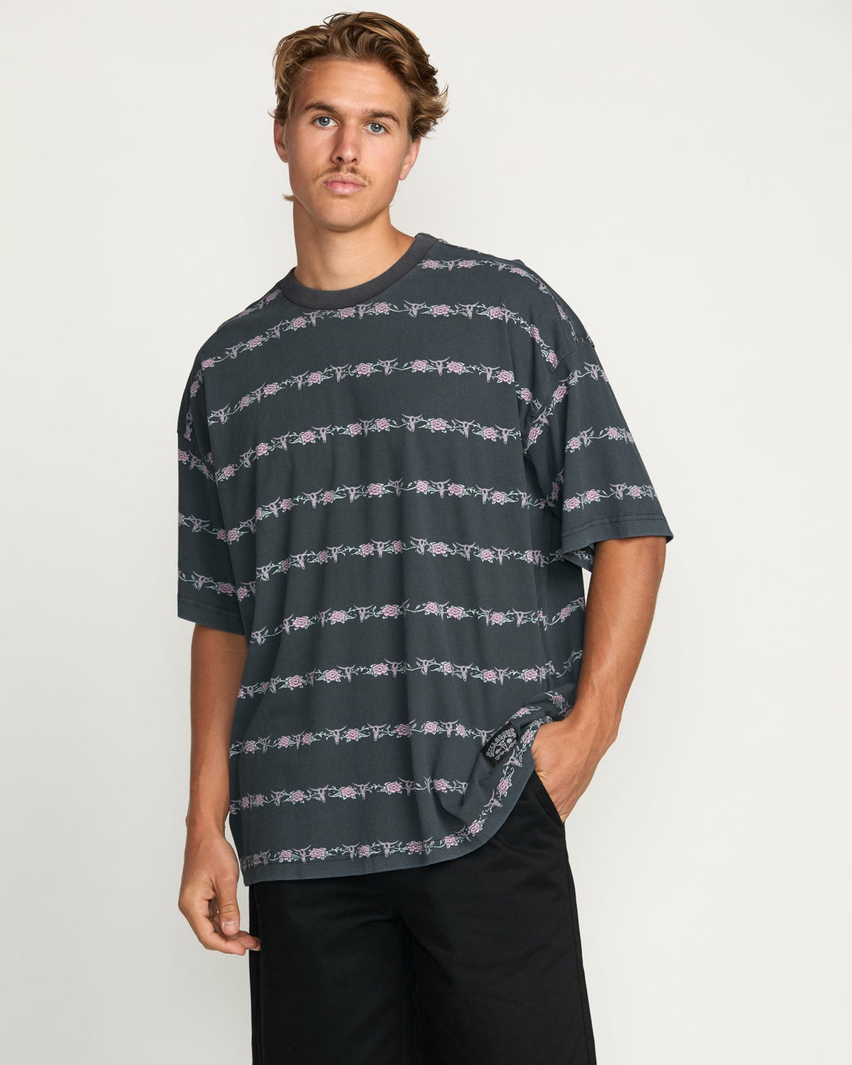 Raging Bull Stripe Tee - Washed Black | Billabong