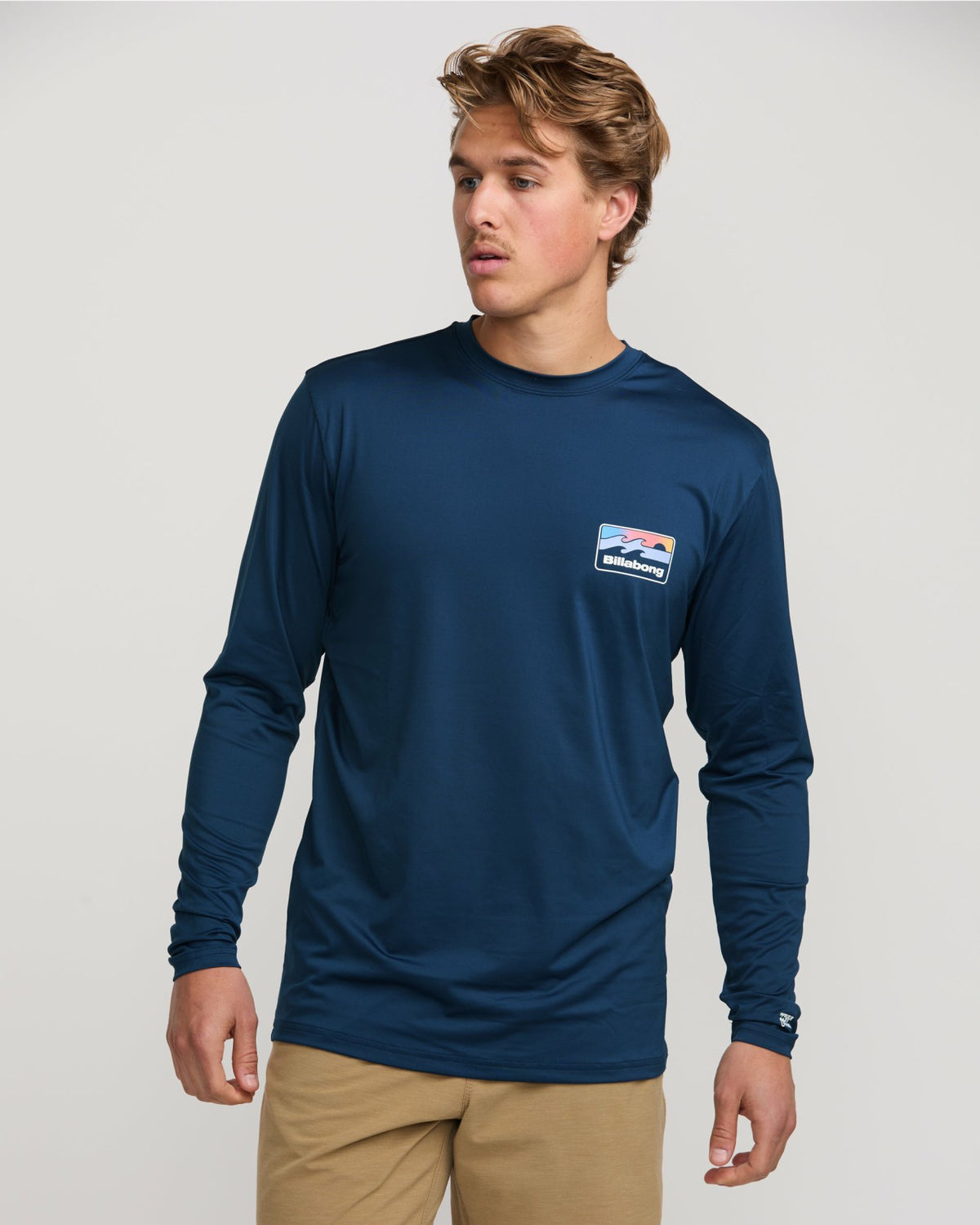 Runner Loose Fit Long Sleeve Surf Tee - Midnight | Billabong