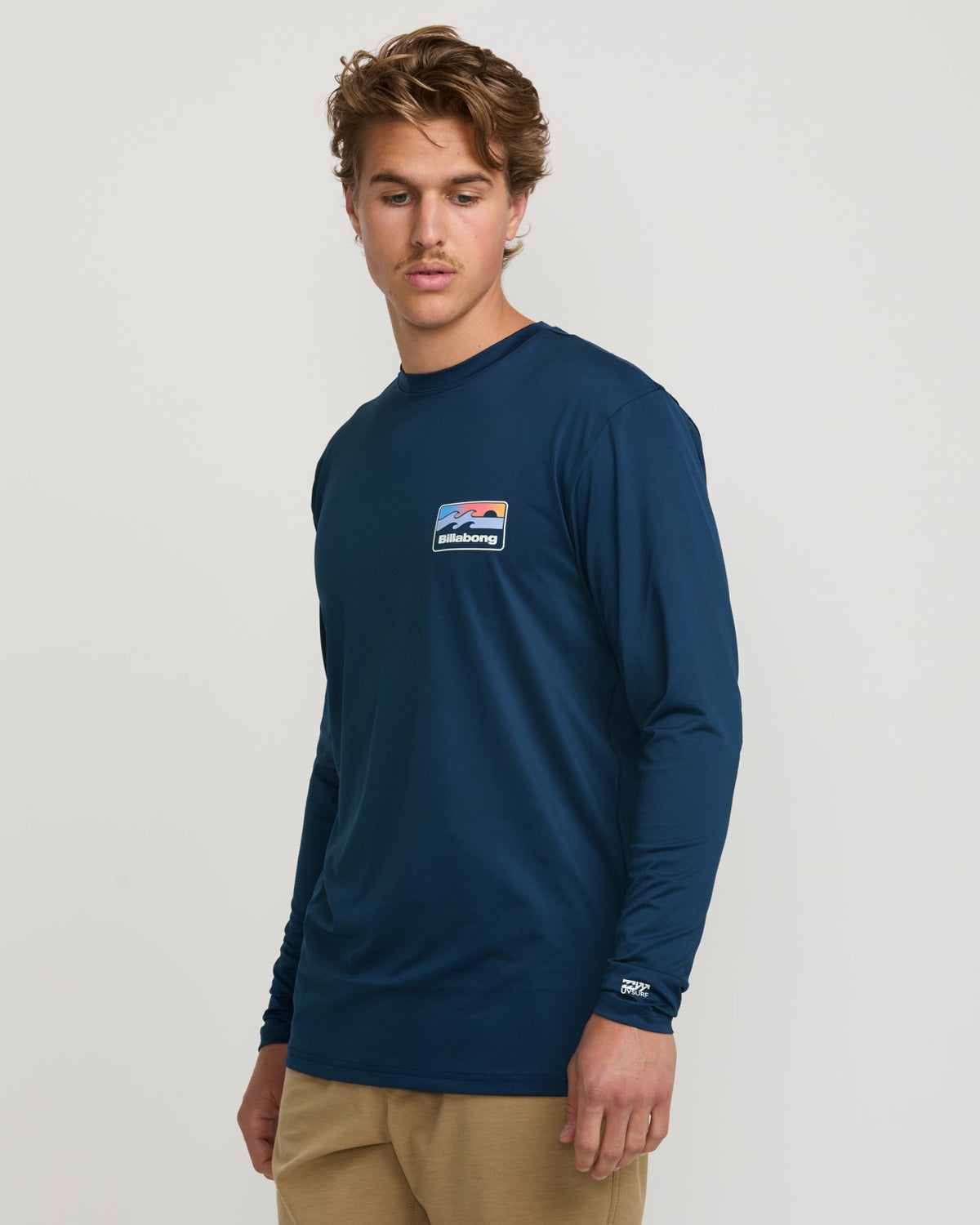 Runner Loose Fit Long Sleeve Surf Tee - Midnight | Billabong