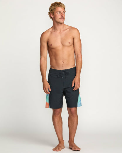 Straddie Airlite 20" Boardshorts - Navy | Billabong
