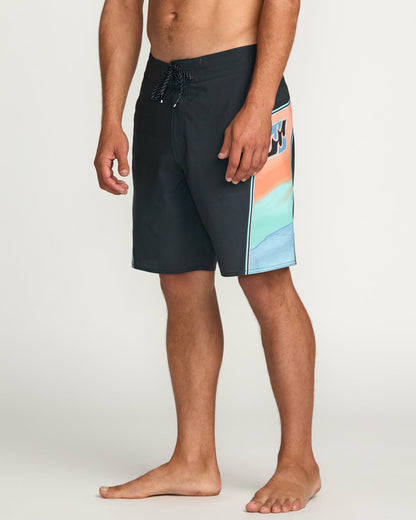 Straddie Airlite 20" Boardshorts - Navy | Billabong