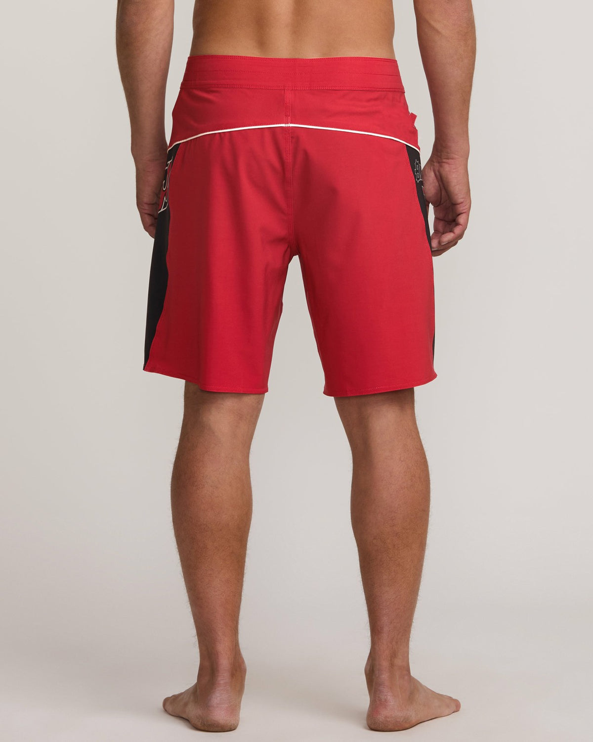Straddie Pro Performance 20" Boardshorts - Scarlet | Billabong