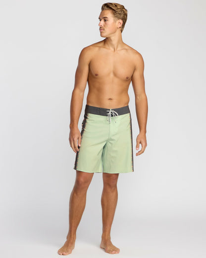 Sundays Airlite 19" Boardshorts - Green Ash | Billabong