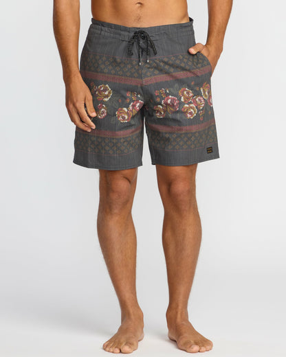 Sundays Lo Tide 19" Boardshorts - Black | Billabong