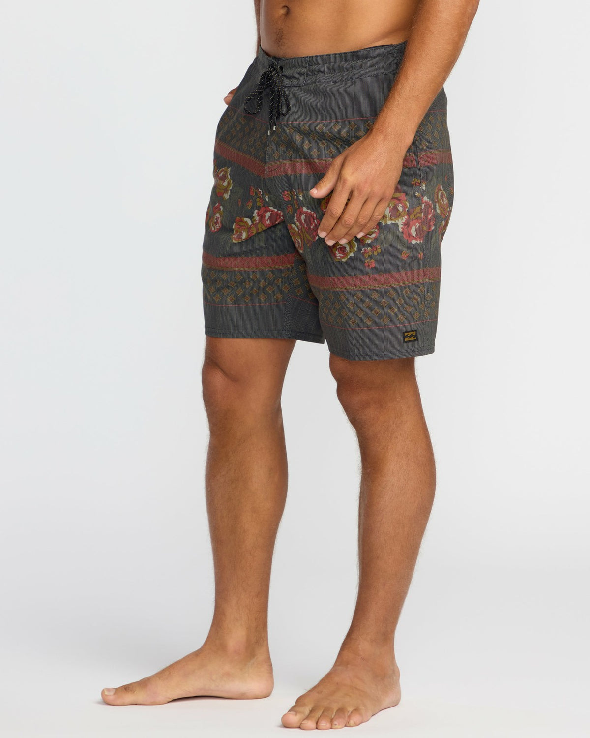 Sundays Lo Tide 19" Boardshorts - Black | Billabong