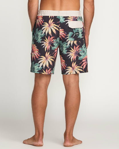 Sundays Lo Tide 19" Boardshorts - Multi | Billabong