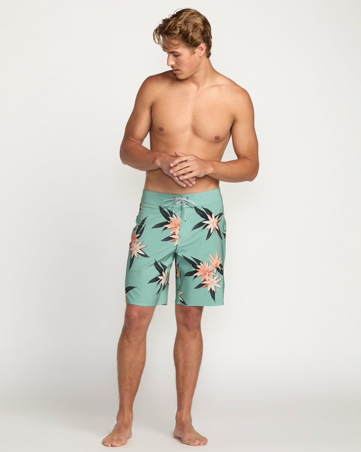 Sundays Pro Performance 19" Boardshorts - Mist Green | Billabong
