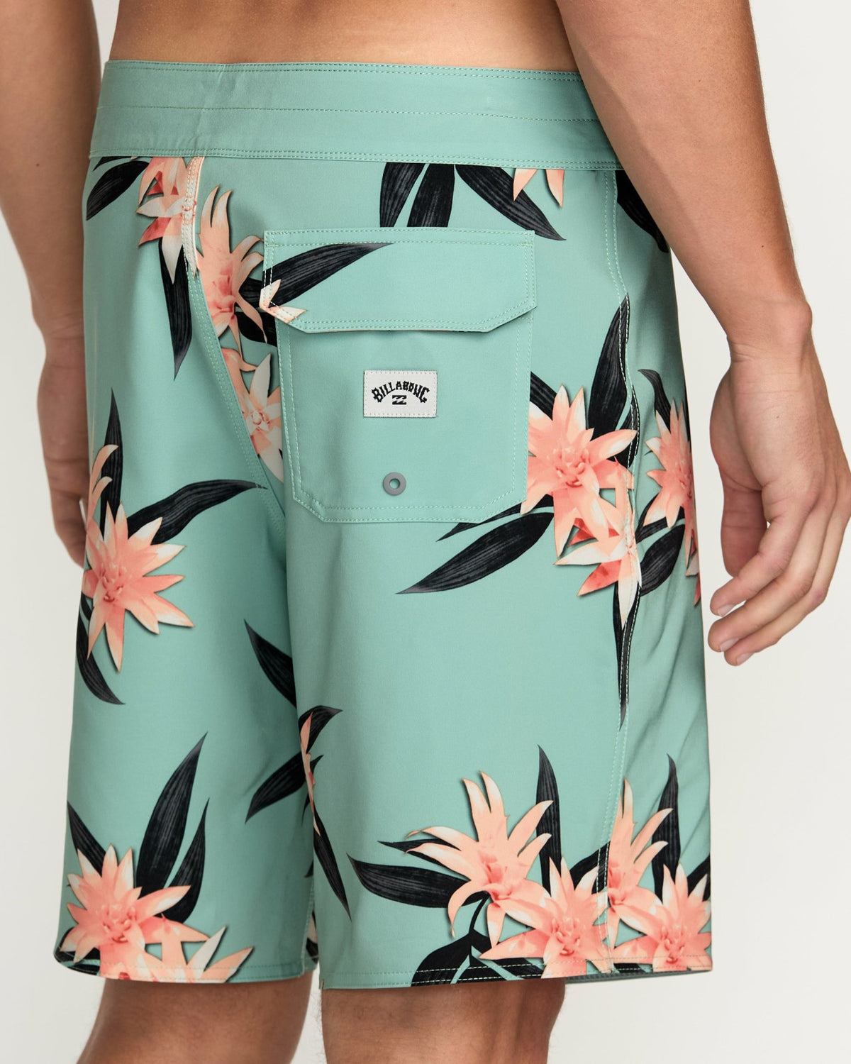 Sundays Pro Performance 19" Boardshorts - Mist Green | Billabong