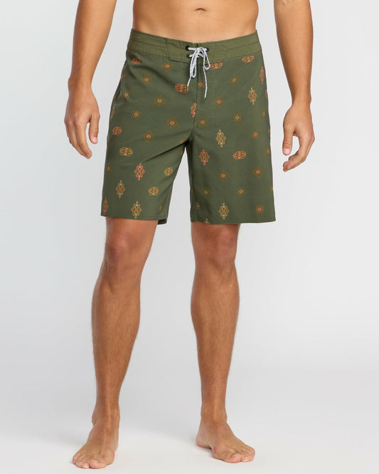 Sundays Pro Performance 19" Boardshorts - Military | Billabong