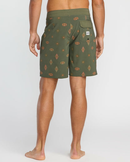 Sundays Pro Performance 19" Boardshorts - Military | Billabong