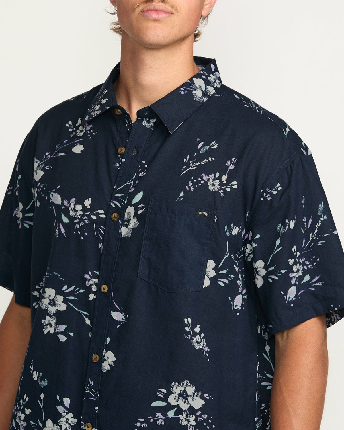 Sundays Short Sleeve Shirt - Dark Navy | Billabong