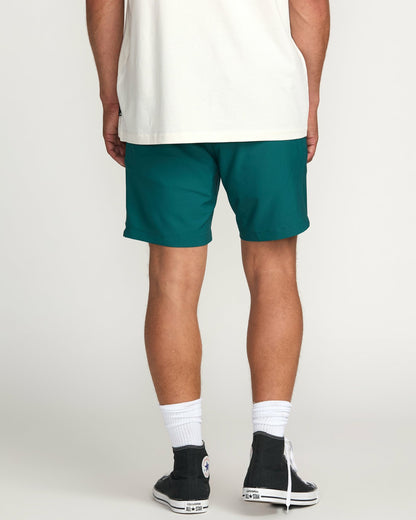 Surftrek Elastic Submersible 17" Hybrid Shorts - Marine | Billabong