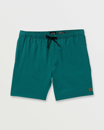 Surftrek Elastic Submersible 17" Hybrid Shorts - Marine | Billabong
