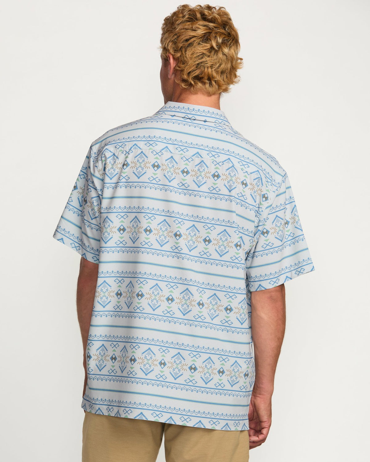 Surftrek Perf Short Sleeve Shirt - Alloy | Billabong