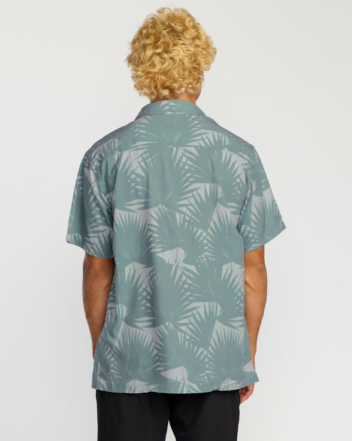 Surftrek Perf Short Sleeve Shirt - Sea Blue | Billabong