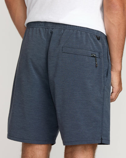 Surftrek Transit Elastic 17" Hybrid Shorts - Navy | Billabong