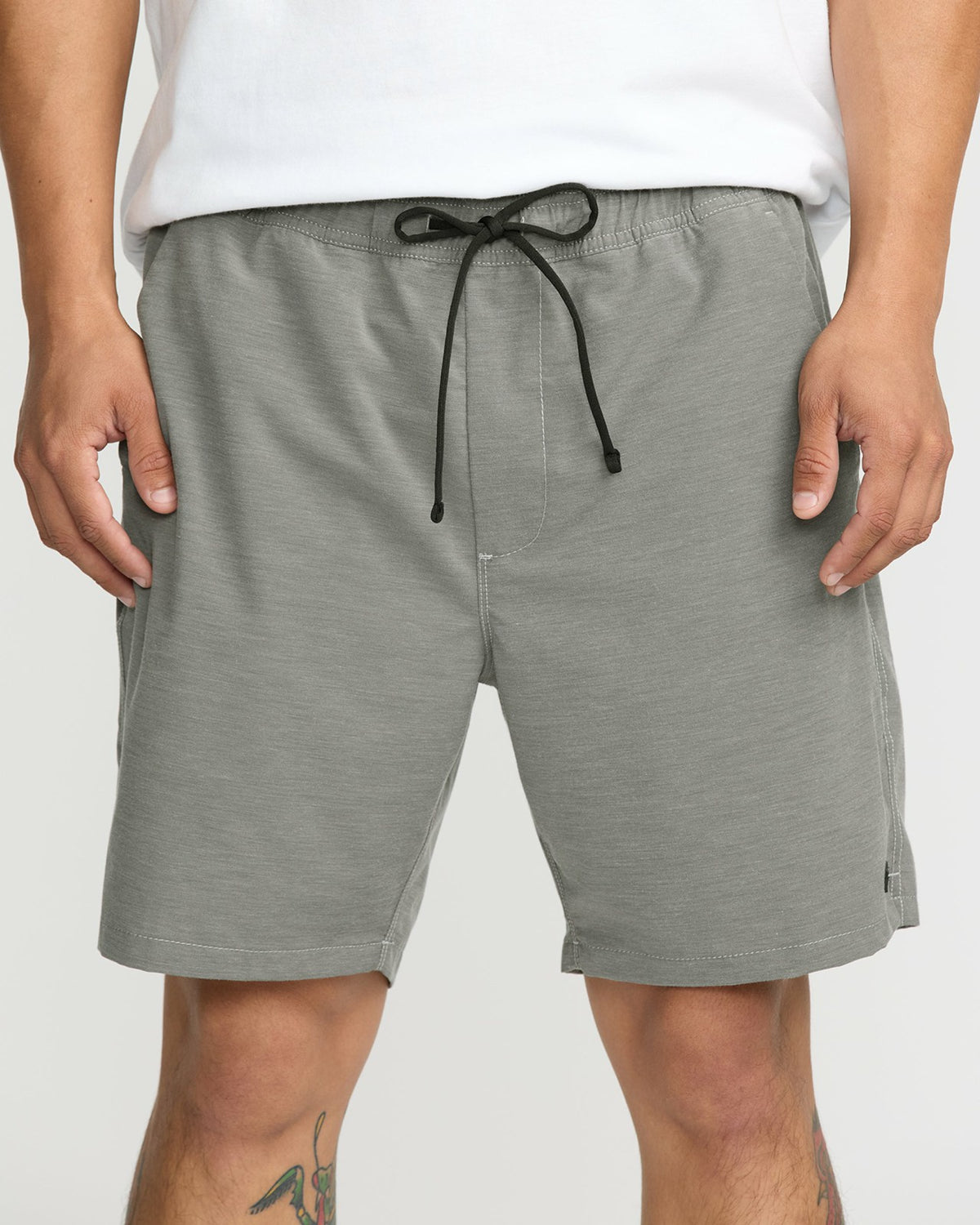 Surftrek Transit Elastic 17" Hybrid Shorts - Pewter | Billabong