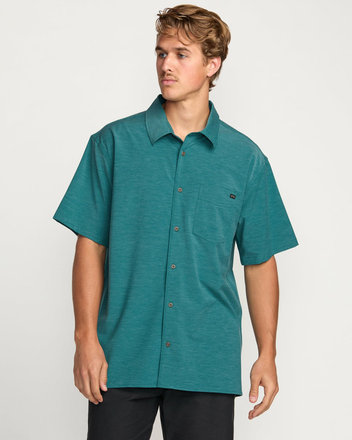 Surftrek Transit Short Sleeve Shirt - Marine | Billabong