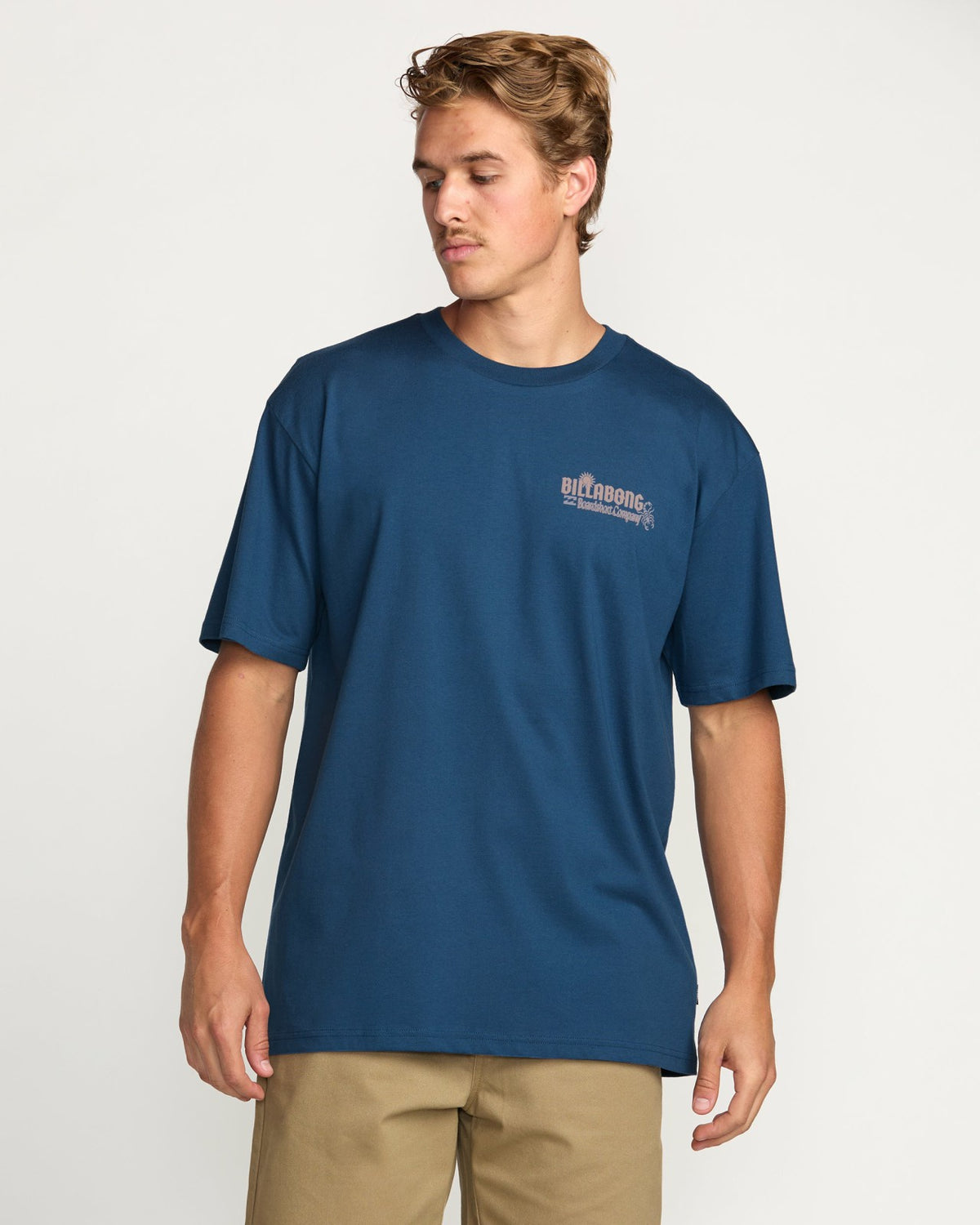 The Hunt Regular Tee - Deep Blue | Billabong