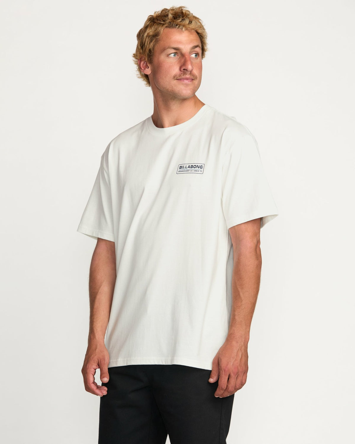 Walled Regular Tee - Off White | Billabong