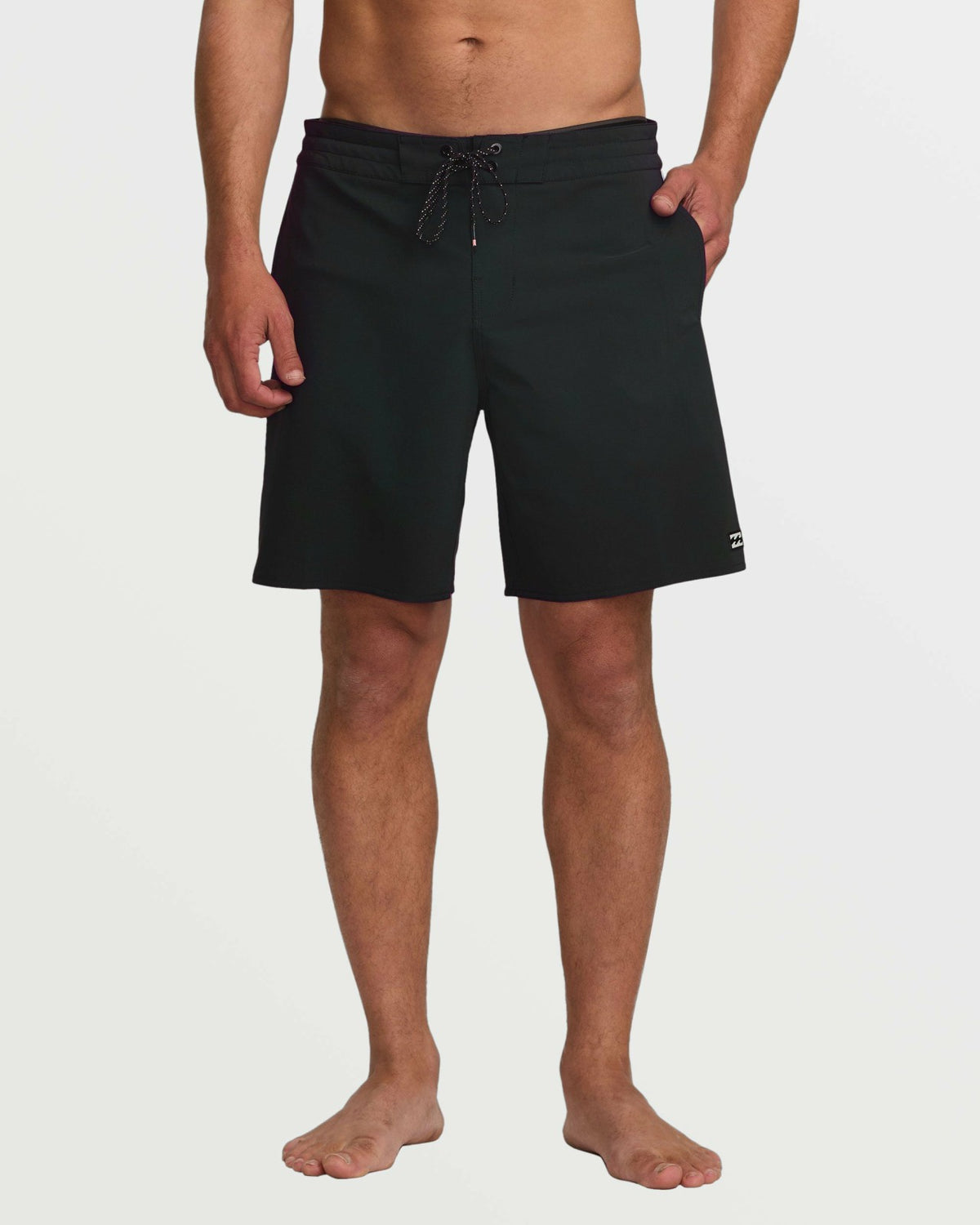 Wategos Lo Tide 19" Boardshorts - Black | Billabong
