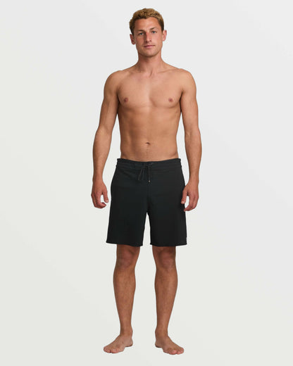 Wategos Lo Tide 19" Boardshorts - Black | Billabong