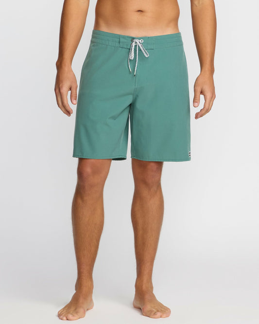 Wategos Lo Tide 19" Boardshorts - Sage Green | Billabong