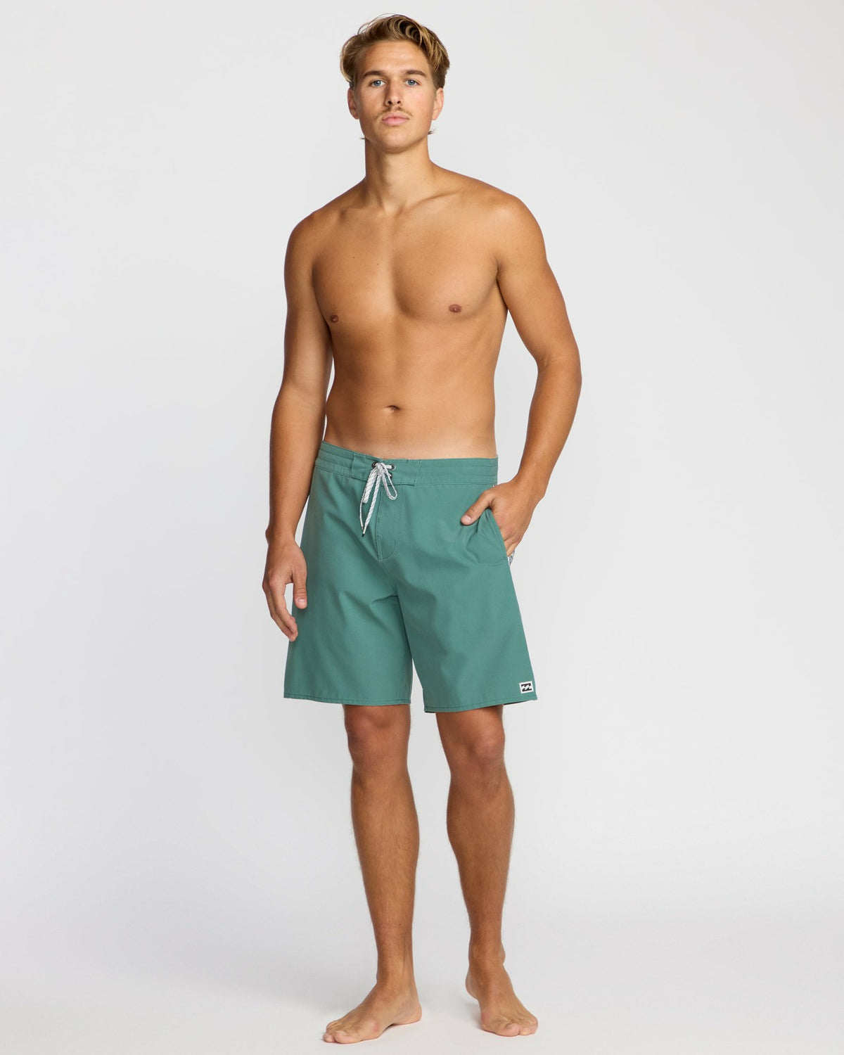 Wategos Lo Tide 19" Boardshorts - Sage Green | Billabong
